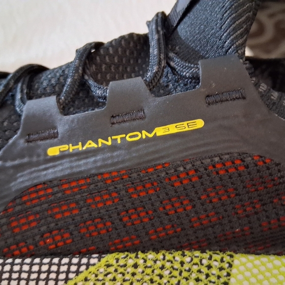 Under Armour HOVR Phantom 3 SE NWOB University Of Maryland' Running Shoes - Picture 6 of 8